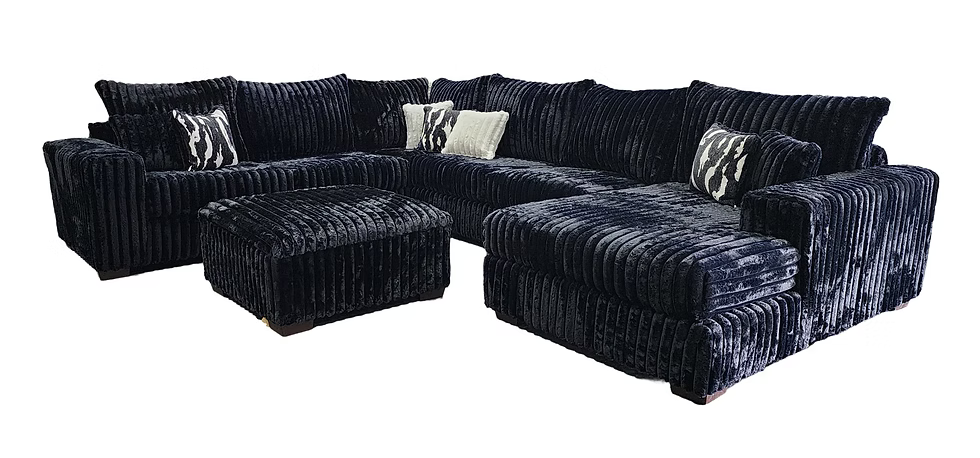Texan (Black) Sectional
