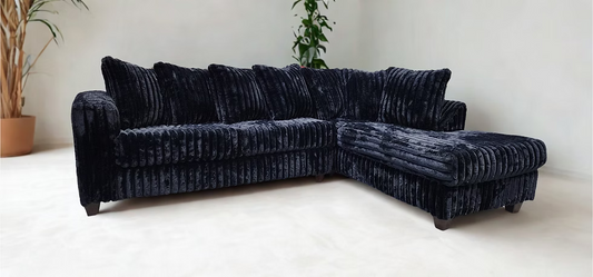 Gia Sectional (Black)