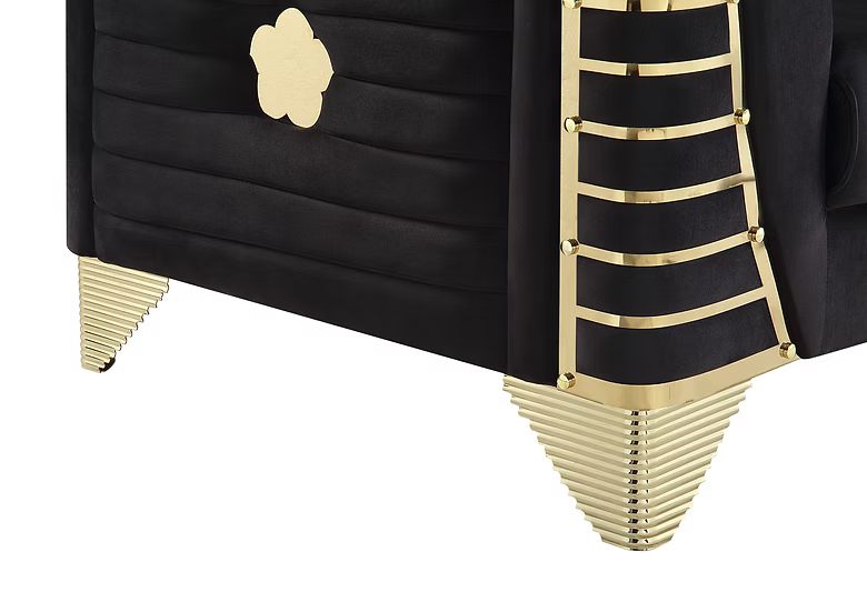 Donovan (Black) - Sectional